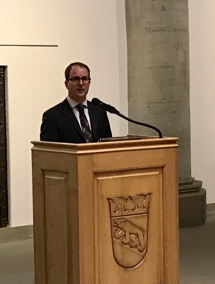 raphaelkarlen's tweet photo. „Mit uns können Sie rechnen“! Klare Ansage von @ch_zimmerli am Neujahrsapéro der @fdp_stadtbern @jfstadtbern @digital_liberal @fdp_bern @JungfreisinnBE #WahlBE18 #RR18 https://t.co/VdSpFs8TQN