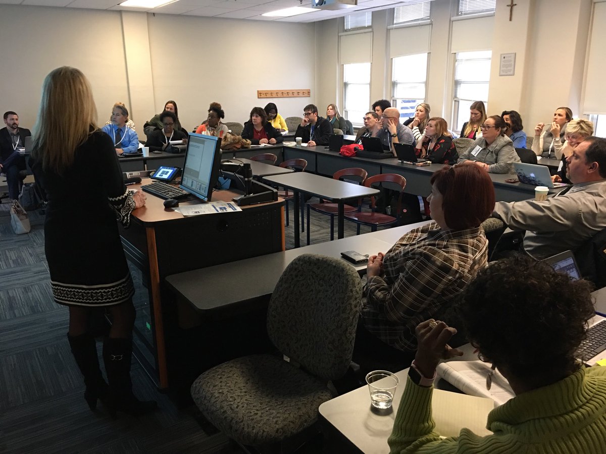 timosborn10's tweet photo. WorkKeys and Work Ready Communities A No-Brainer with Cheri Tune @ACT #ACTStateOrgs #moact https://t.co/VJgRB6FpkV