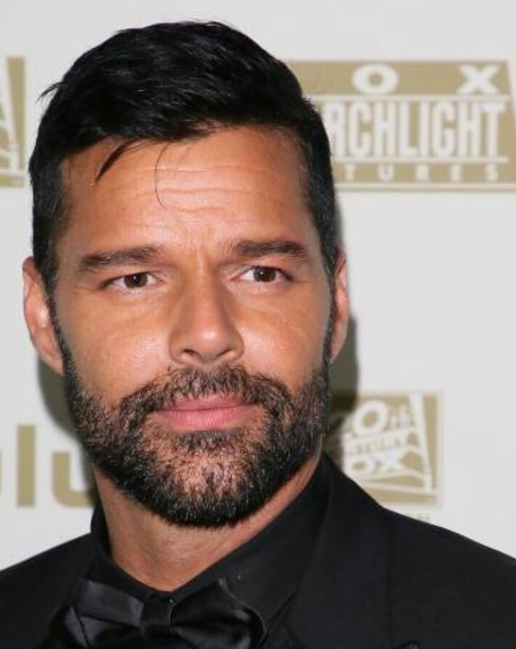 jpuscostarica's tweet photo. #Repost @ricky_martin_arte (@get_repost)
・・・
@ricky_martin #AllBlack #TimeisUP #GoldenGlobes #AfterPartye #Netflis
#Rickymartin #Eros #Love #RickyMartinArte https://t.co/dDAsexwY6O