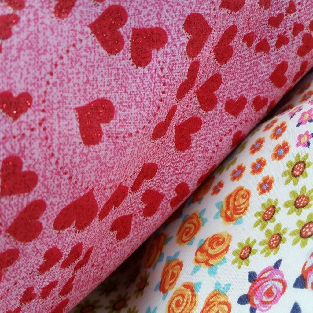 DebaDoit's tweet photo. ✂ Stopped in at JoAnns to pick up some fabric.
 Headed to Michaels next.  Time to get back in the craft and make stuff! 😊 What are you working on? https://t.co/JwLOP1zLtZ