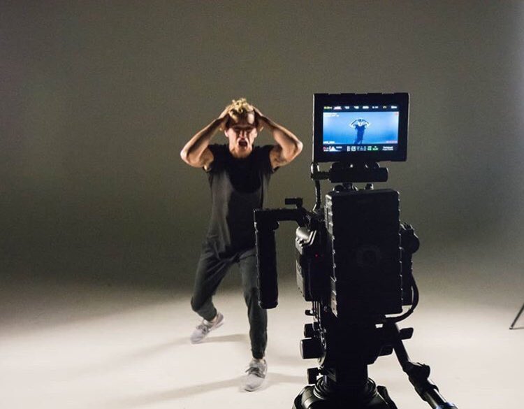 New single dropping Jan 19th! Stay tuned!