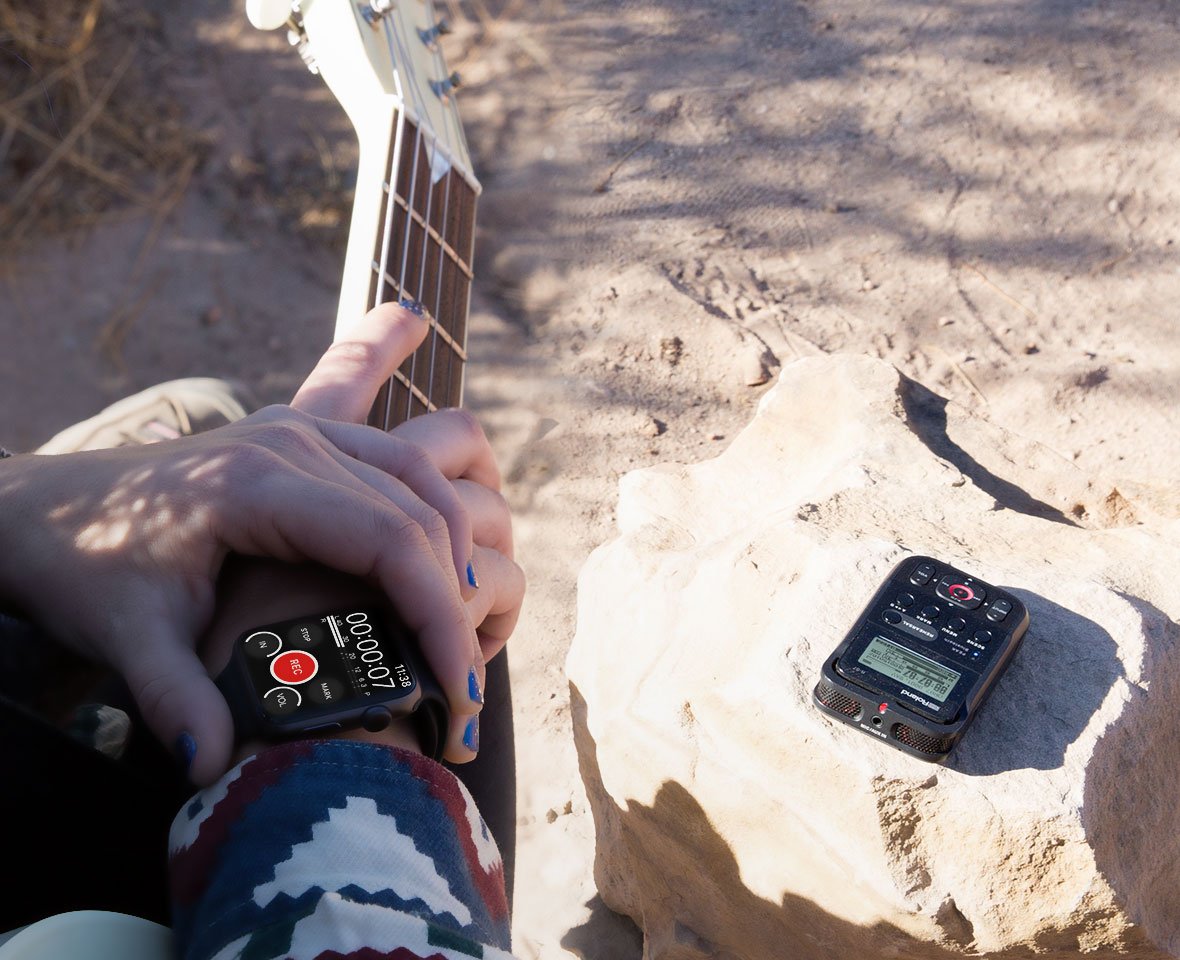 cdmblogs's tweet photo. Roland R-07 wants to be your next recorder - and your phone's friend https://t.co/k8NYoylTAW @rolandus @Qualcomm #aptX https://t.co/wnNr5z6Yp9