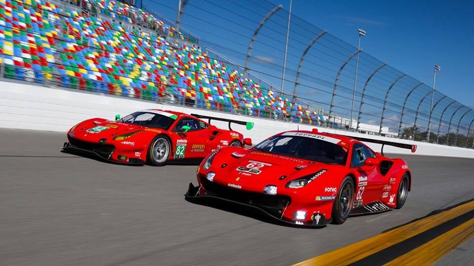 SFCCento's tweet photo. Segui @risicomp nella loro cavalcata verso la 24 Ore di Daytona! https://t.co/2H9aiKluNc #RisiCompetizione #Daytona24 #LiveYourFerrariPassion @Ferrari https://t.co/NVlhkmTBGn