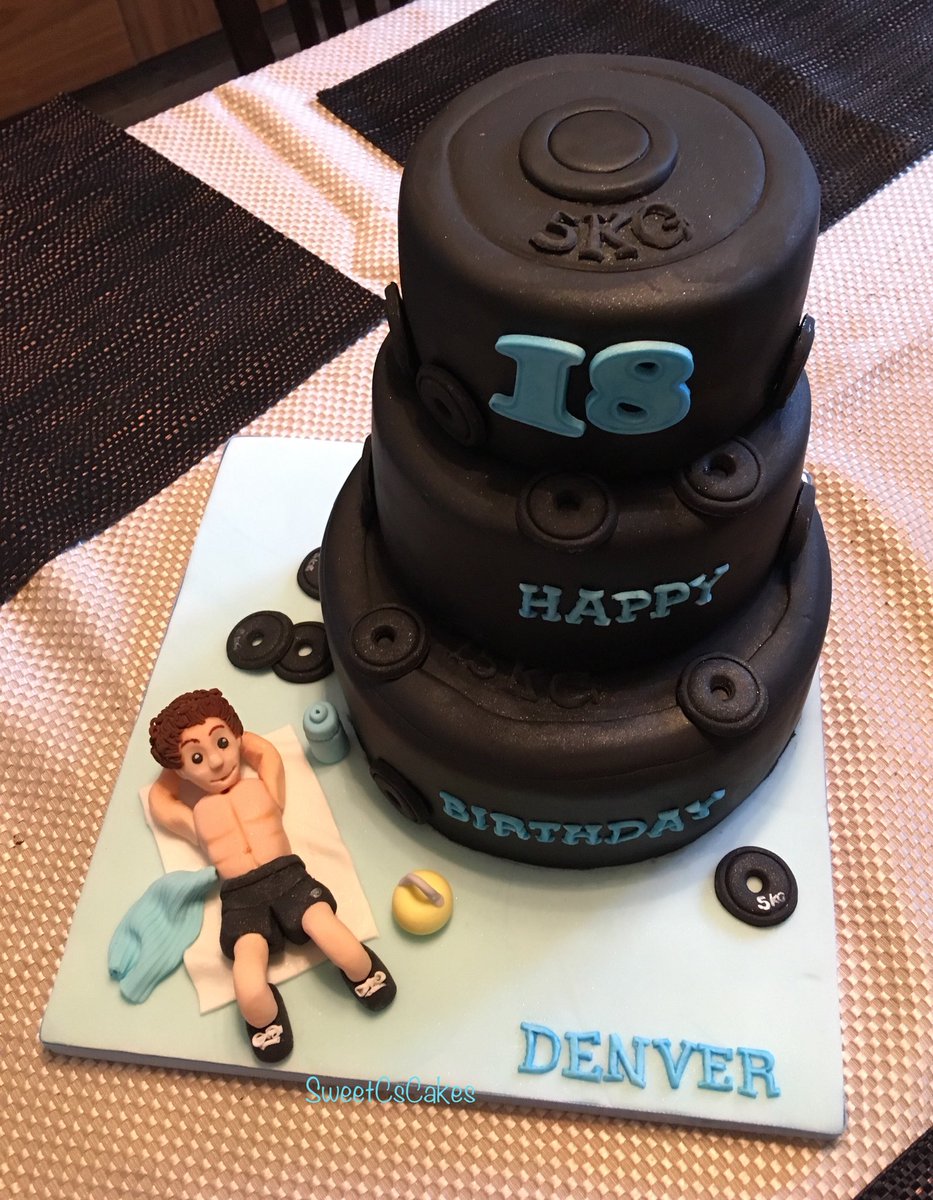 Gym themed 18th birthday cake. Xx #gym #18 #birthday #cake #chocolateorange #buttercream