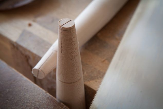 pweditors's tweet photo. Should you use a tapered or cylindrical tenon? It seems obvious, but the historical answer is more complicated than you'd think. https://t.co/xhiIpde7yt https://t.co/V1Tix3mRF5