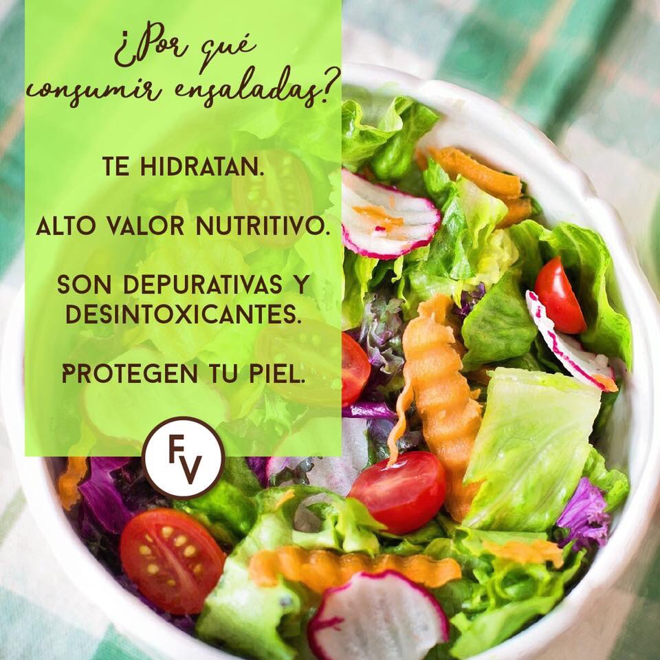 Frutiver1A's tweet photo. Vegetales como la zanahoria, remolacha, pimientos, tomate y lechuga, aportan betacaroteno que se transforma en vitamina A y vitamina C. https://t.co/Kiwf7vembw