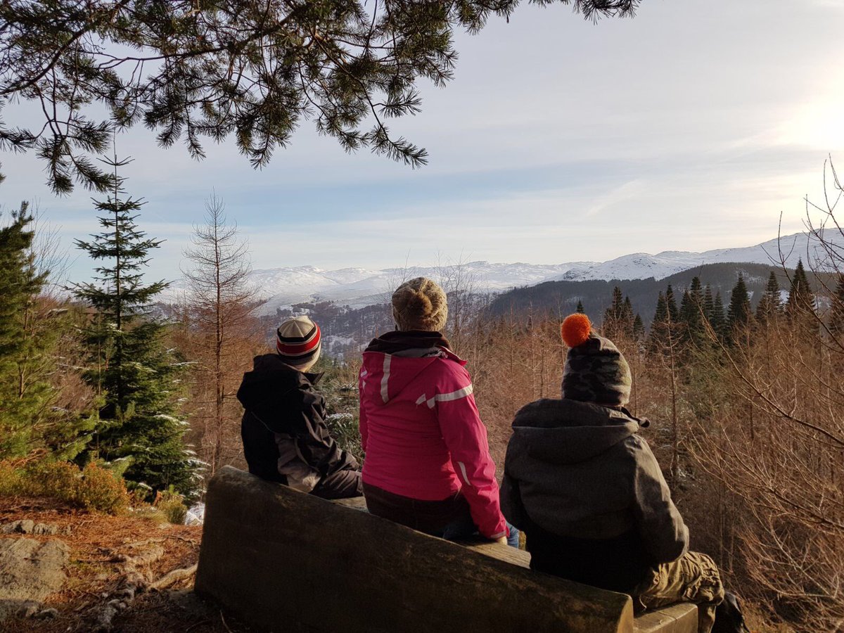 sengarella1's tweet photo. Last day of the winter break spent well with a long walk around queens view. Back to the lab tomorrow and looking forward to getting stuck in again. #Family # PhDLife #ResultsComingIn #AnalysisTime https://t.co/ZFSTRy2C9r