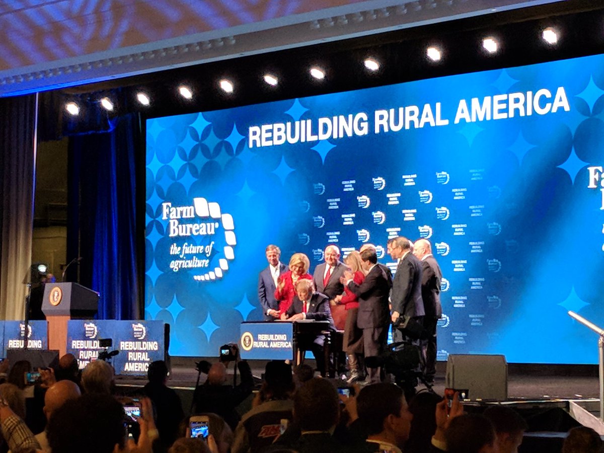 FarmBureau's tweet image. Today at #AFBF18 @realDonaldTrump sign two executive orders benefiting rural America at our closing session!