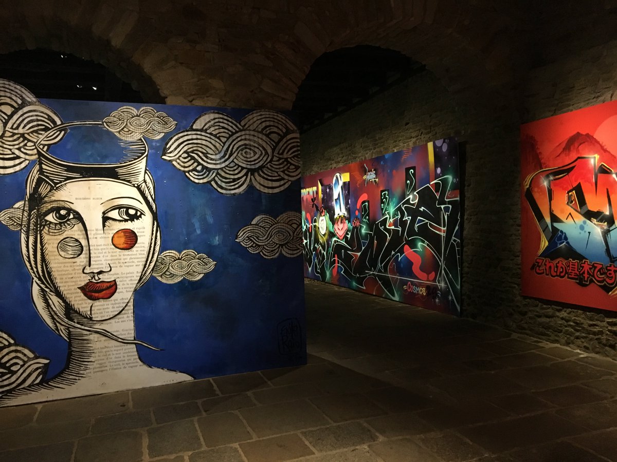 okerbay's tweet photo. HORS CADRE Artiste RWICK à découvrir #vannes @Museedesbeauxarts - La Cohue @MairieDeVannes #streetart #graffiti https://t.co/bGJFYBahvU