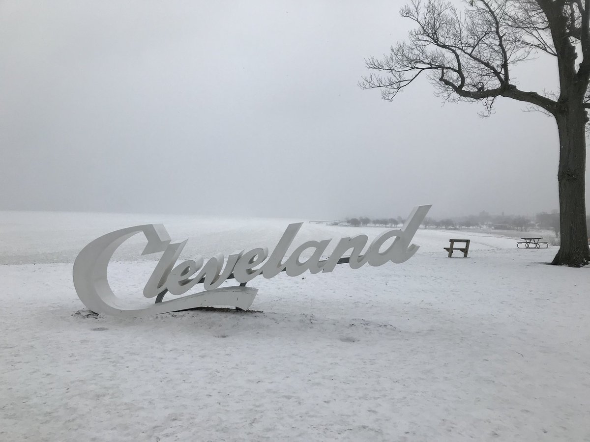 AllstateBarber's tweet photo. Winter wonderland in Cleveland. #thisiscle #brrritscoldoutside ❄️💙 https://t.co/V56ddo36NV