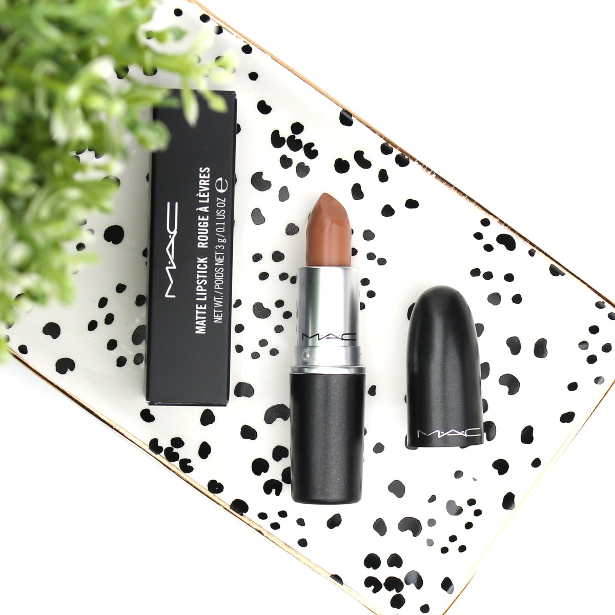 I finally bought <a href="/MACcosmetics/">M•A•C Cosmetics</a> Honey Love since @WrightBrii raves about it all the time and I love it!