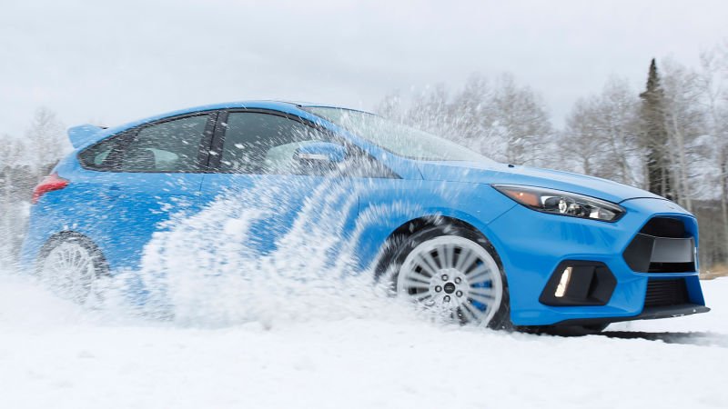 AutoLoansTO's tweet image. A #winter tire buyer's guide for all of you late folks @Jalopnik bit.ly/2CV2jRq #safety