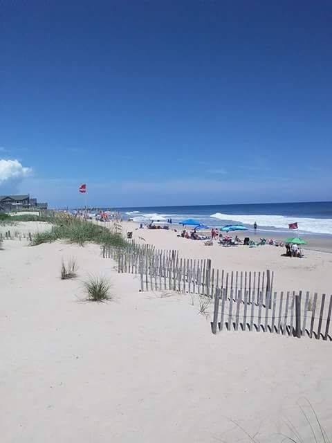 OuterBeaches's tweet photo. Warm up with this photo from last week's #OBRMemoryMonday winner, Margaret Garrison, and share yours for a chance to win #OBRswag! 
Make your own memories >> https://t.co/f0nFFS1HG3 https://t.co/elKoX7eYdJ https://t.co/96bv8QkPcR