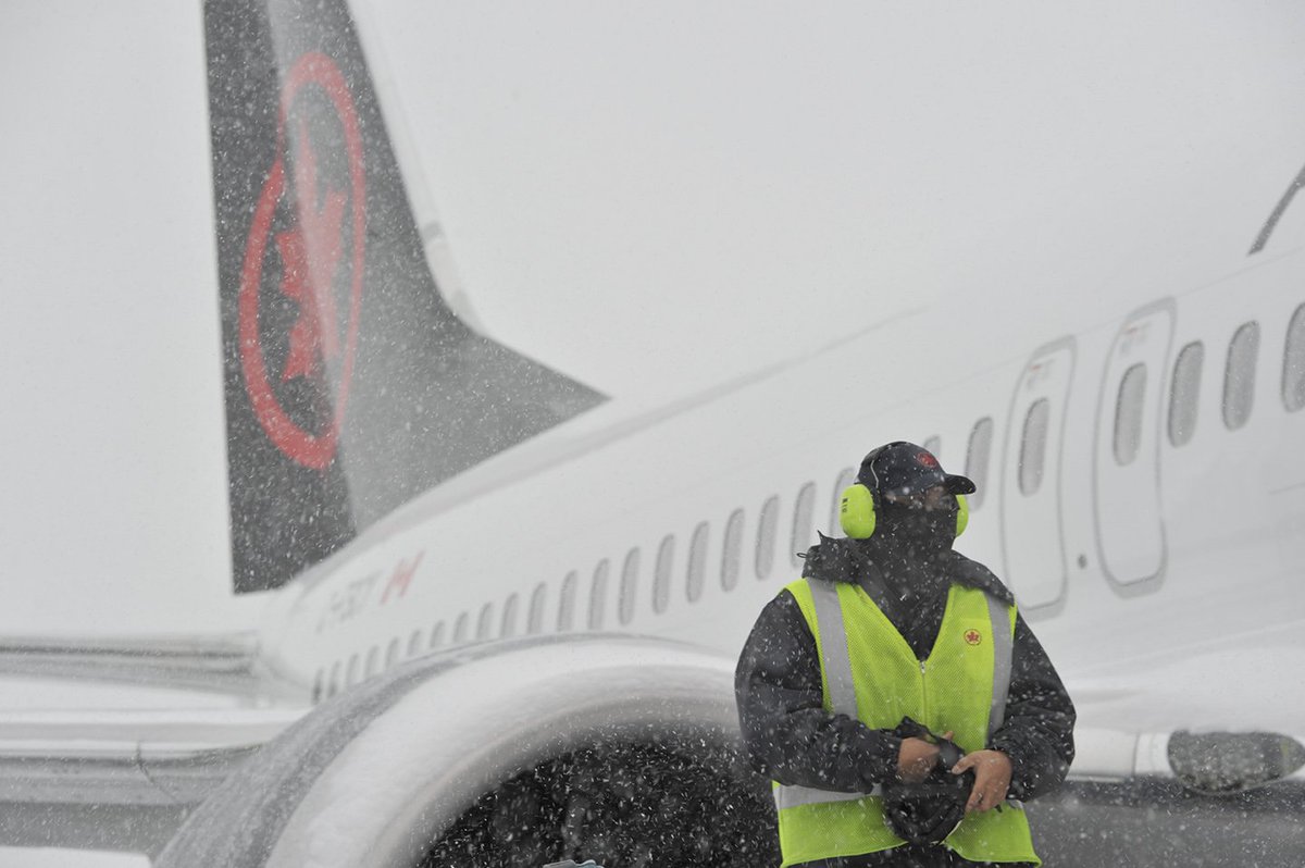 air canada central baggage office