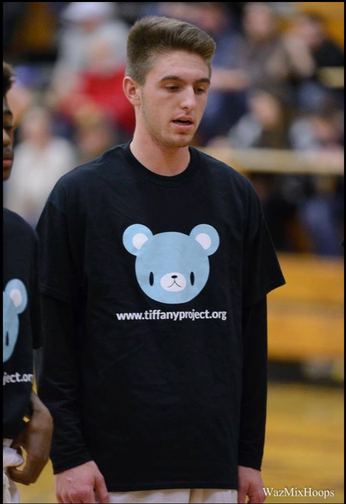 kylegomez32's tweet photo. Everyone can make a difference #TheTiffanyProject https://t.co/UNmDEaY2Wo