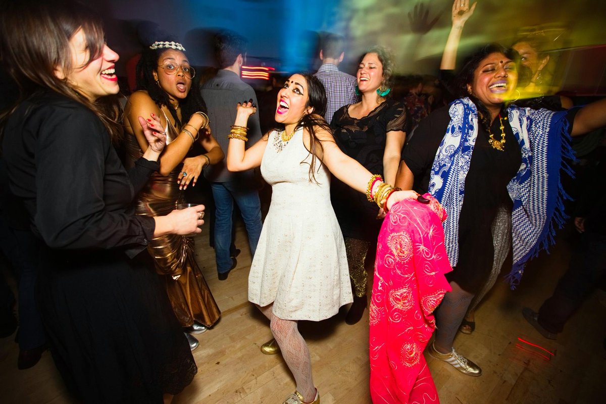 lots more NYE photos are here by <a href="/SarahRace/">SR</a> facebook.com/media/set/?set… #desi #dance #party #portland #bass #rani #dj #bhangra #cumbia #bollywood #filmi #queen
