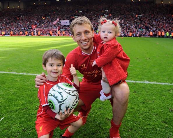  Happy 30th Birthday to Lucas Leiva  YNWA       