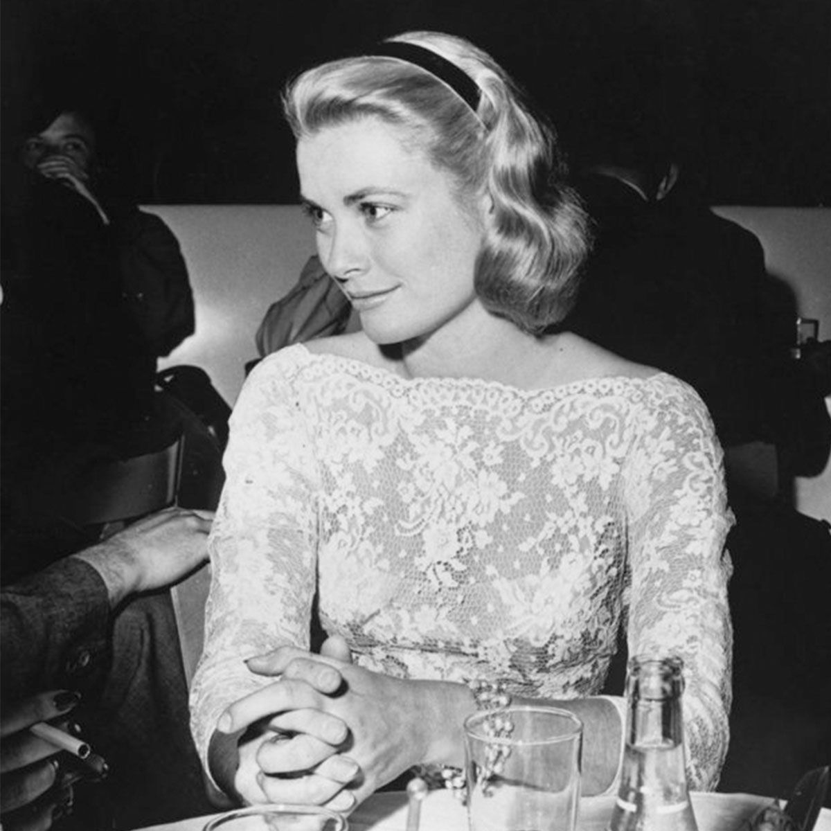 FreeAndCrowned's tweet image. “I never say ‘never,’ and I never say ‘always.&apos;”
— Grace Kelly

Grace Kelly is our spirit animal!! Her elegance and inner-beauty is EVERYTHING we admire - including her great fashion sense 😉
