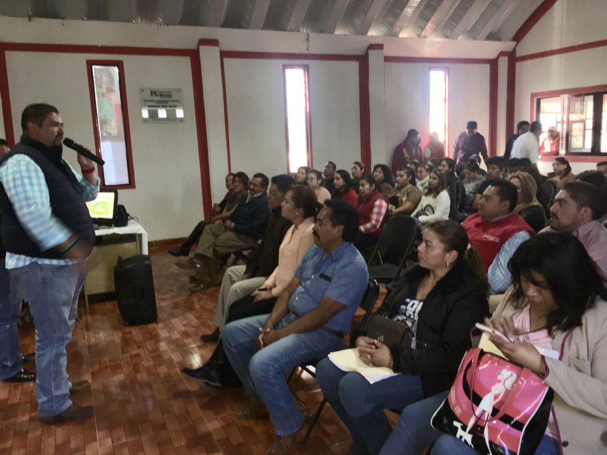 MadariagaConrad's tweet photo. Una militancia capacitada es una militancia guerrera, vamos por #PRIOtumba #PrimeroTú @ErnestoNemer @AndresAguirreRo @IRH_Edomex https://t.co/o7AtG0lG7j