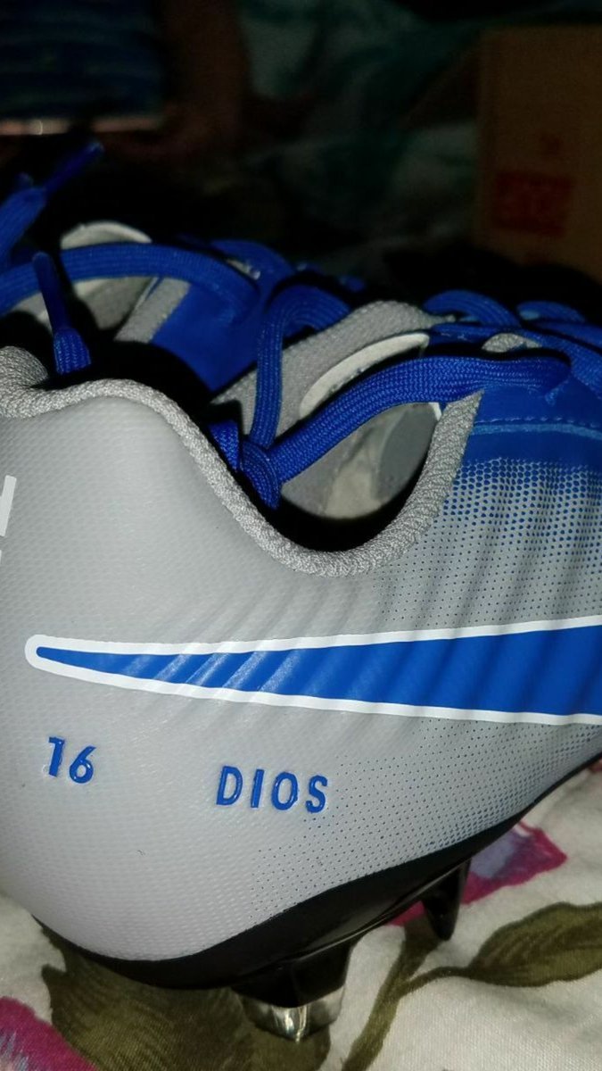 REmelecista's tweet photo. Los nuevos chuzos de #OB16 😎
#Pretemporada2018URU https://t.co/WJQwZvEZNT