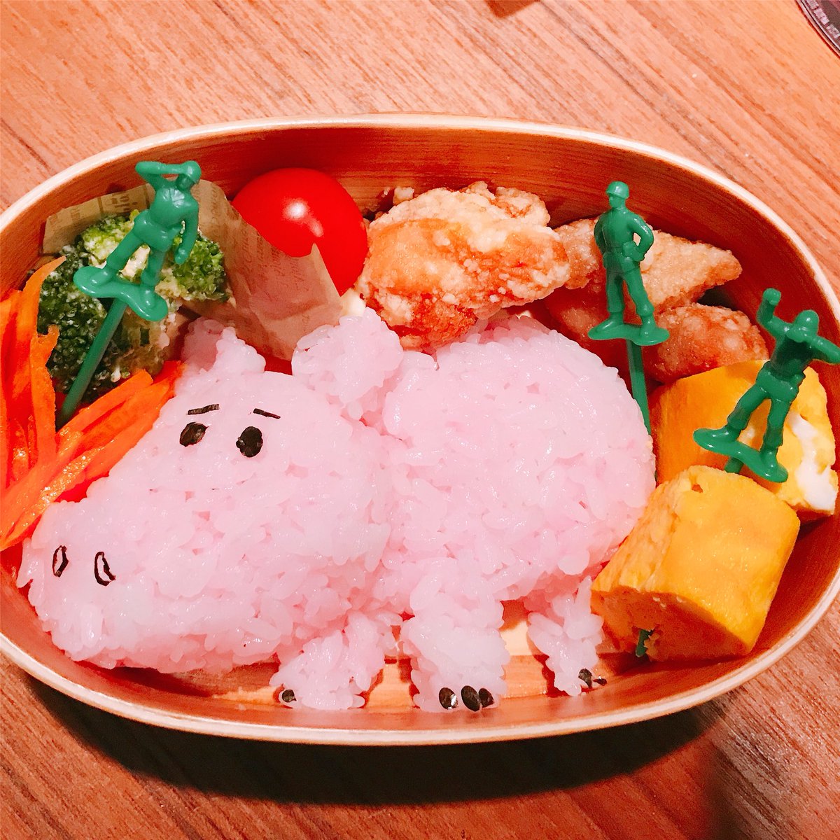 Ayako Na Twitteru トイストーリー ハムのお弁当 ディズニーキャラ弁 Toystory ピンクは桜でんぶの色ですよ