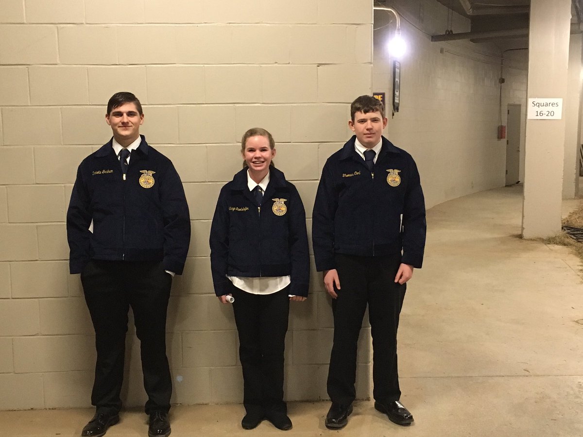 HAHS_FFA's tweet photo. Congratulations to our own jacket recipients! Now, Kathryn, Thomas and Dakota can start their journey in their own blue jacket! 💙💛 https://t.co/arXiq7jMyC