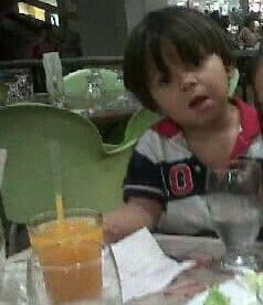 ariaavh's tweet photo. When tú ap muerde la empanada y se le sale el queso y le pasa la lengua https://t.co/wmwT5SkOCh