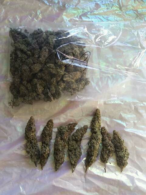 omarmangeli's tweet photo. #NP: Veteran's Day album;
Big Daddy Kane.
Can't get no better than this!
#Kush #Cannabis #Weed #Marijuana #Ganja #Spliff #MiraaTeam #GreenCrack #Meru #GainWithXtianDela #TrapaDrive #Eastcoast #Legend #Classics #HiphopCulture #HipHopNation #Rap #Basement #OldSkul https://t.co/FuWIn2Zqtr