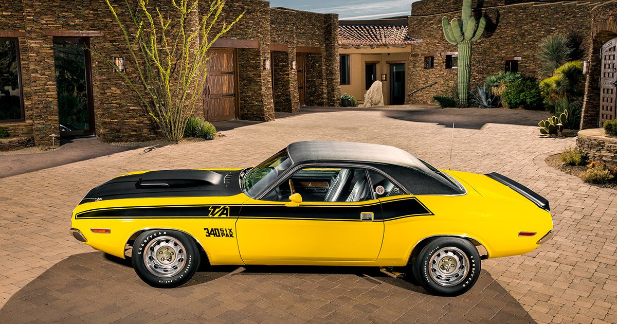 Barrett_Jackson's tweet image. This &apos;70 @Dodge Challenger T/A is powered by its correct Trans Am 340ci Six Pack engine with the original Six Pack intake and air cleaner, and factory 4-speed manual transmission with pistol-grip shifter.

bit.ly/18SDdodgeChall…