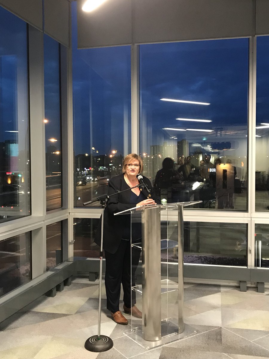 triffoschool's tweet photo. It’s official! Our 32 Allard Chair in Business is @TeresaSpinelli, President of the @ItalianCentre 🇮🇹 We look forward to having you on campus in 2018 #macewanu #yeg #yegbusiness https://t.co/6QynYLGmKm