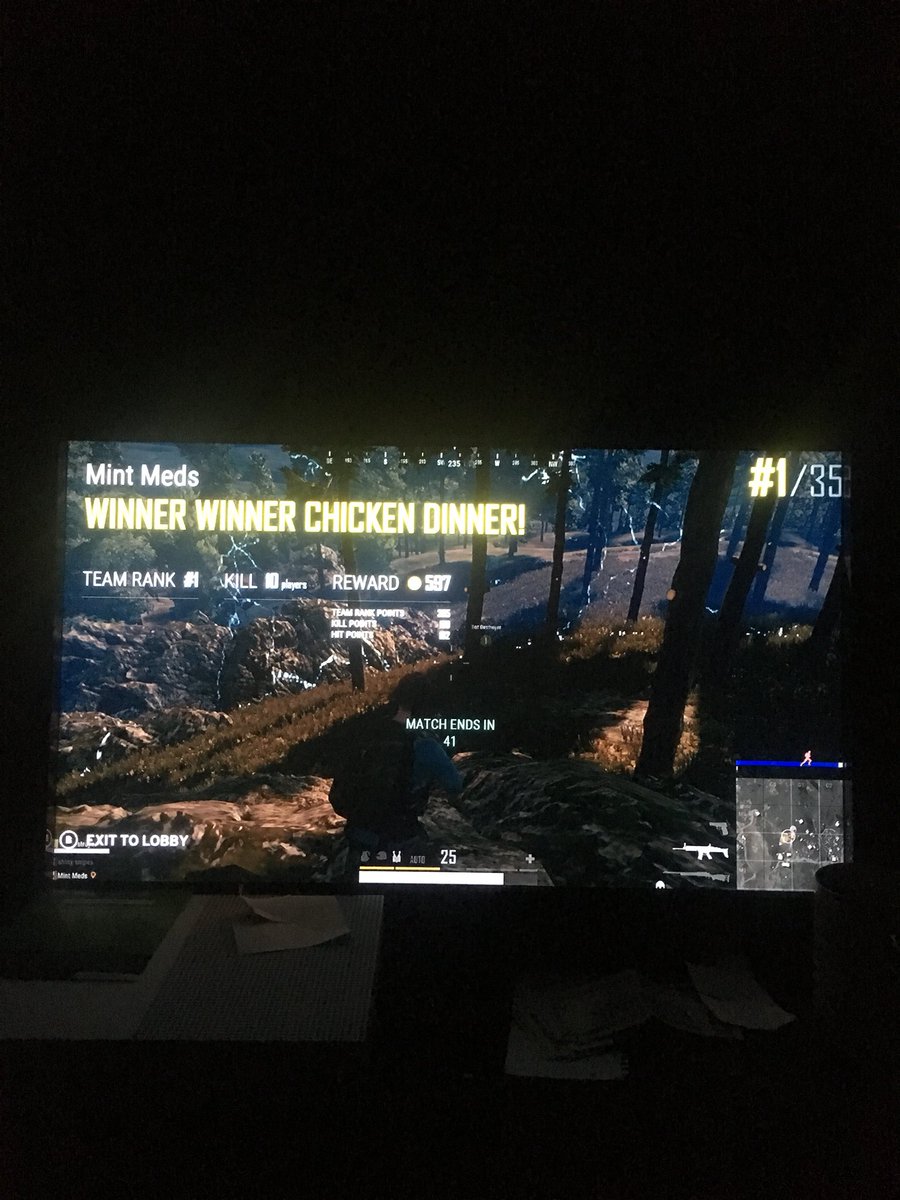 ughtonyy's tweet photo. 10 kill squad I’m loving this game🔥🔥 https://t.co/8qp283QXIy