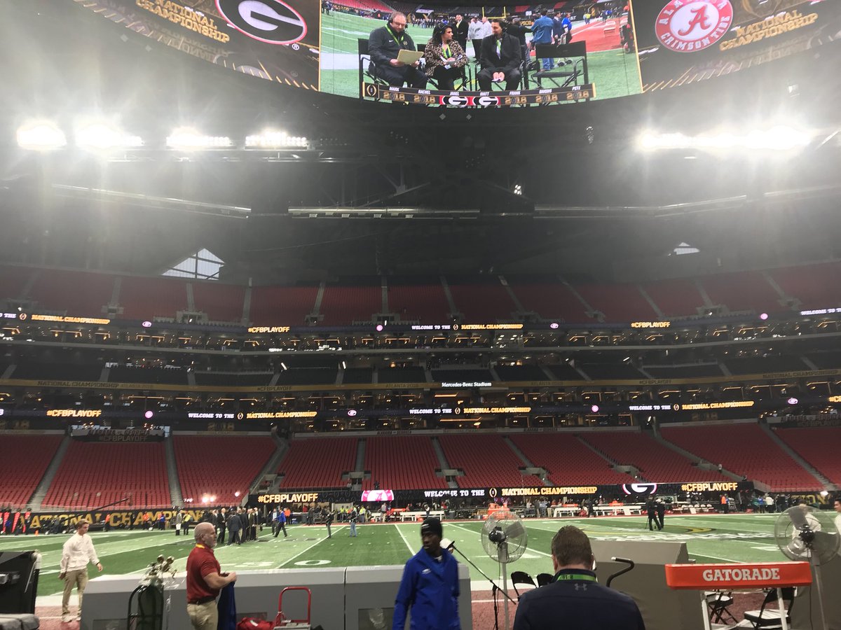 Mike_Barrett1's tweet photo. Let’s go!! 🏈 Grateful for another bucket list check mark ✅ tonight. 👍🏻 https://t.co/XyTf8rdxaI