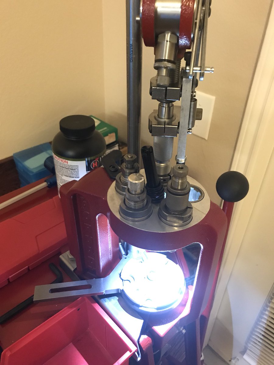 The4thaggie's tweet image. #AggieEngineering

Hornady press light:  $15
InLine Fabrication dome light:  $30
KMS Squared light:  $30

Ghetto fabulous o-ring Maglite solution?  $10

#Locknload #Hornady #Reloading #GhettoEngineering