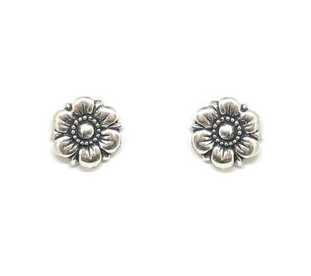 Excited to share Sterling silver flower studs earrings.   #post #madeinusa #silver #flower etsy.me/2CJYdre
