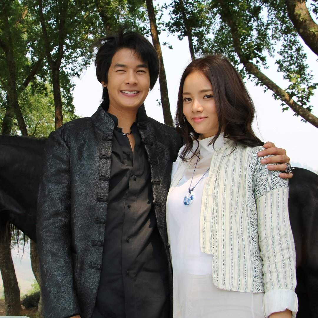 #ไข่มุกมังกรไฟ 
▶ instagram.com/paujinjong/
▶ <a href="/PuenKhaninLuv/">☄เพื่อน คณิน☄FC</a>