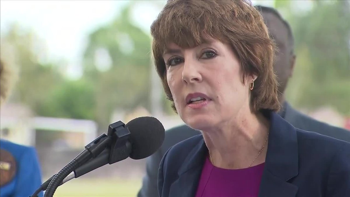 Graham pays $1,200 for records on Irma nursing home deaths bit.ly/2FfwKiH https://t.co/tn8YN7qzRl