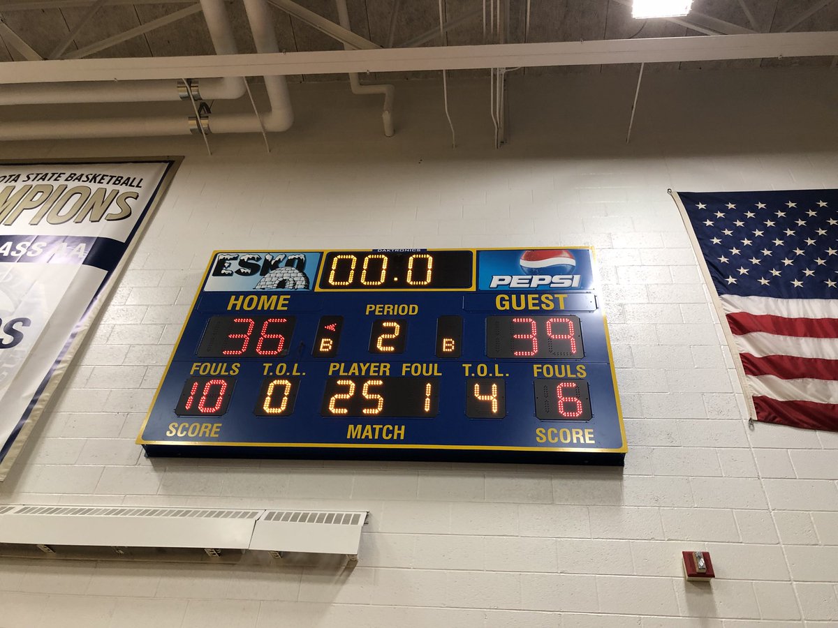 Rails beat Esko 39-36 💚🚂<a href="/Louiesg3/">Louie St. George III</a> <a href="/Dan_Williamson/">Dan Williamson</a>