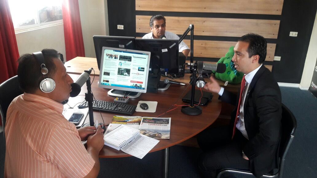 "Quiero agradecer a las organizaciones políticas, por los acuerdos y coincidencias para fomentar la propuesta de la #ConsultaPopular2018" <a href="/eleduja/">Eduardo Jaramillo Aguirre</a> #7VecesSi en 
<a href="/KocodriloRadio/">Kocodrilo Radio</a> <a href="/AcaroPatty/">Patty Acaro</a>