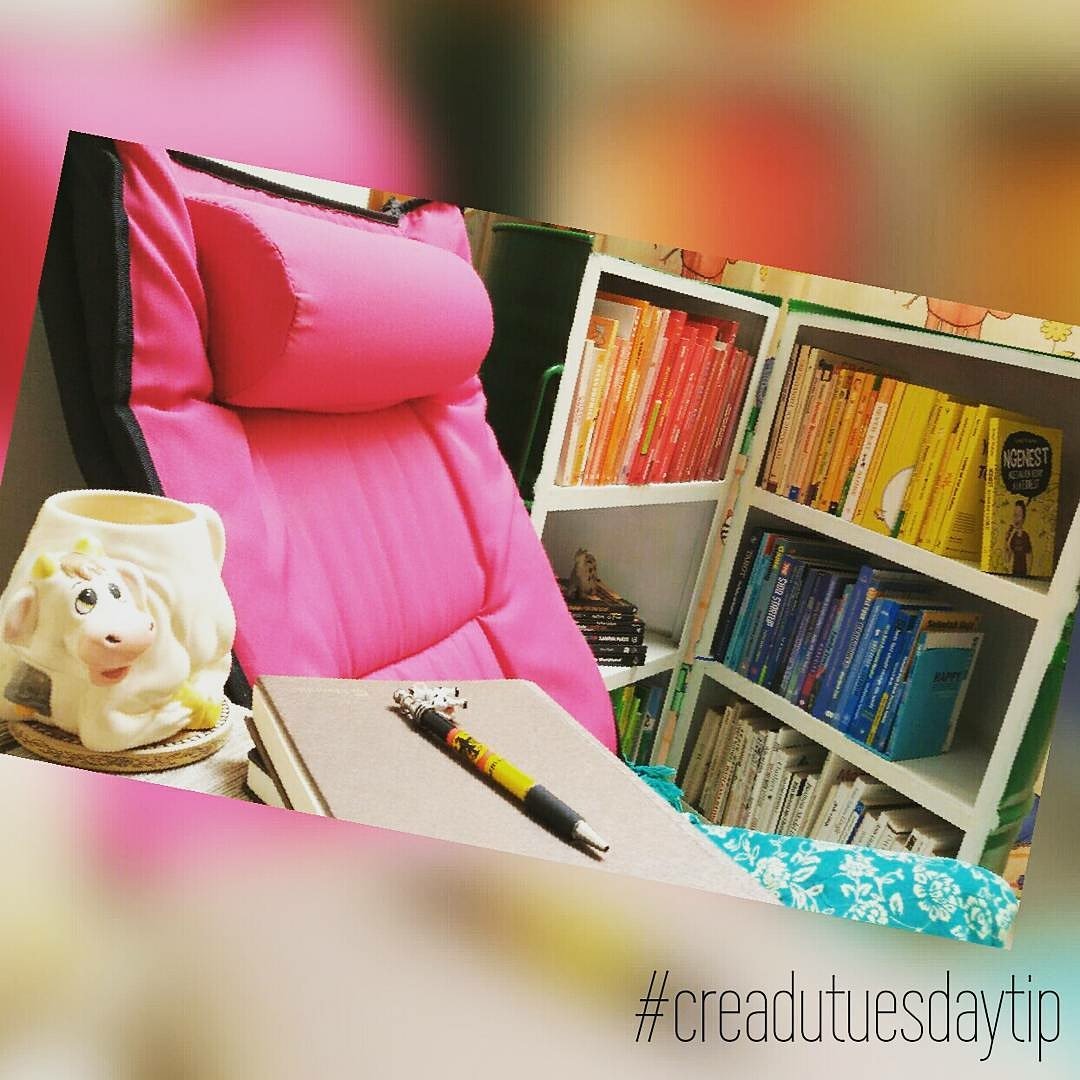 Live life in #books & #morebooks #creadutuesdaytips #creadrum instagram.com/p/Bdtg4xHFXn_/