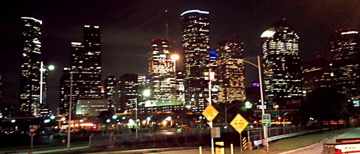scottay66189676's tweet photo. Houston it’s been awesome , heading to the other house in Louisiana but I’ll see ya soon !! https://t.co/9v7M3Q6Tws