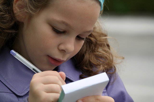 RoadschoolFams's tweet image. Letter writing has almost become a lost art! Have kids use these writing mechanics to share their view of your journey with family and friends! #LetterWritingWeek #Roadschooling ow.ly/av1F30hF2jn