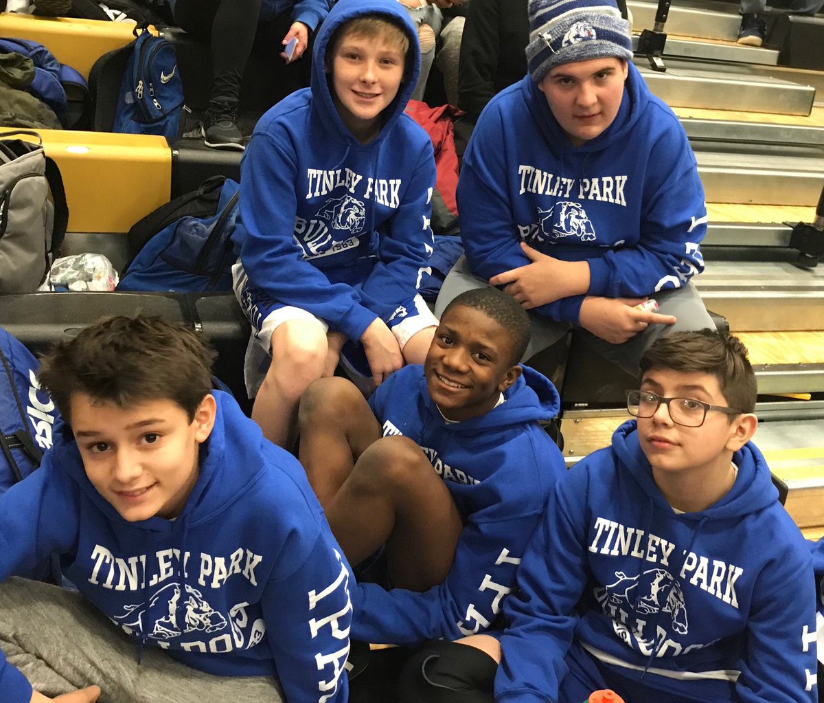 Some Bulldogs hanging out during the Midwest Classic #Friendships #MoreThanWrestling