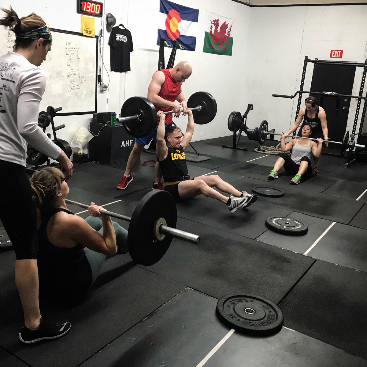 AHARRISFITNESS's tweet photo. Barbell Club Workout: Power Snatch - Hang Snatch - Overhead Squat - Complex (x20) sets, Conditioning work for overhead squat stability, 5 x 5 - Z Press #barbellclub #strengthandconditioning #WOD #adamharrisfitness #denverfitness #denvergyms #overheadstrength #overheadsquat https://t.co/P7TmzeTmwo