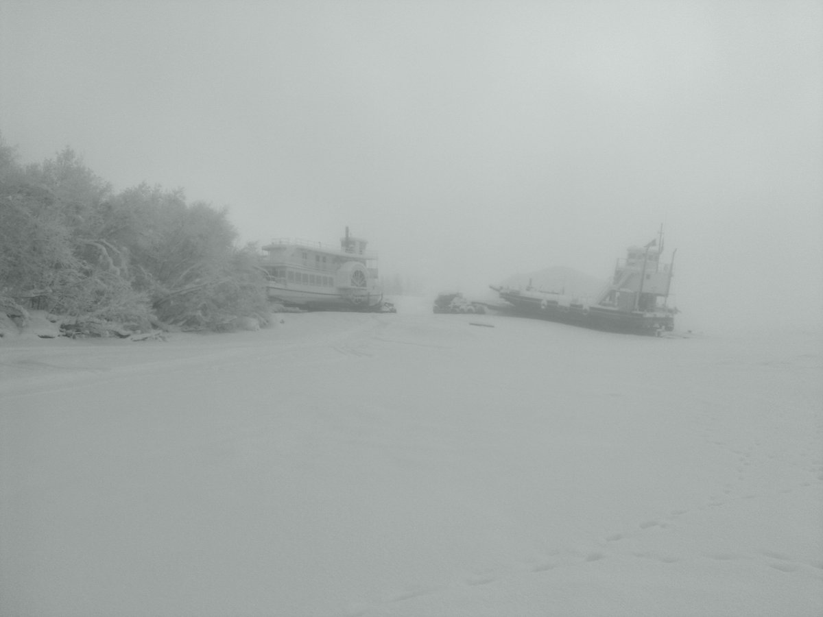 YukonSOVA's tweet photo. It was the first day of classes at SOVA, and also a great day for a walk in the ice fog along the Yukon River. This photo was taken a short distance from the school. (Everything in Dawson is a short distance from the school!) #dawsoncity #yukonsova #backtoclasses #inafog #cold https://t.co/kWJLScMksa