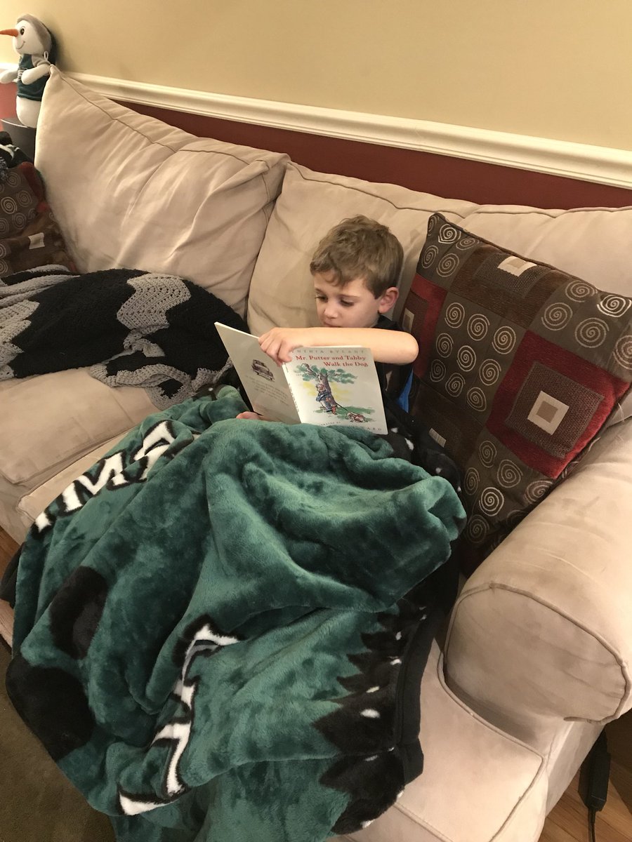 Cozying up with a good book! <a href="/TheHopkids/">Jennifer Hopkins</a> <a href="/WWP_Dalers/">WWP_Dalers</a> <a href="/F_Delguercio/">Frank Delguercio</a>