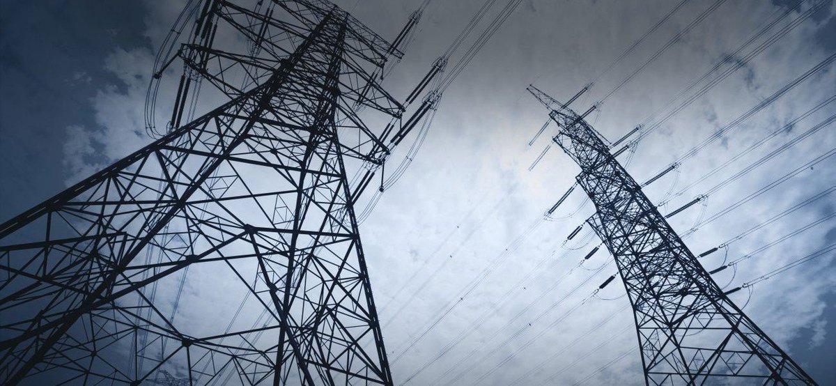 DataSite_Colo's tweet photo. #Power. It is the lifeblood of any mission critical #datacenter facility, but it certainly does not run cheap. Should you go with Macro or Mirco power? Let us break it down for you: https://t.co/SmCJcN5Jhd https://t.co/9ybz8oKveE