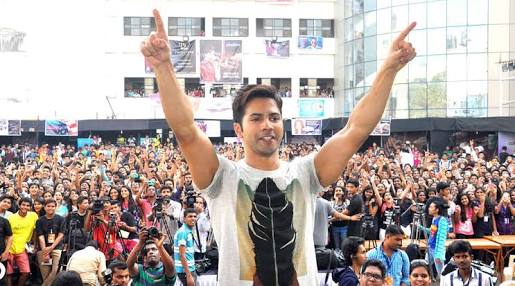 Varundvnarmy's tweet photo. @VarunDCafe @Varun_Kingdom @VarunDaily @Varun_dvn @VarunAsCupcakes @VarunDhawanUSA @VarunDhawanUkTM @VarunDhawan_FC @VarunDvn_Empire @VarunDvnDomain 
#varundhawanarmy
#varundhawanarmy https://t.co/6WIgpY1Z9A
