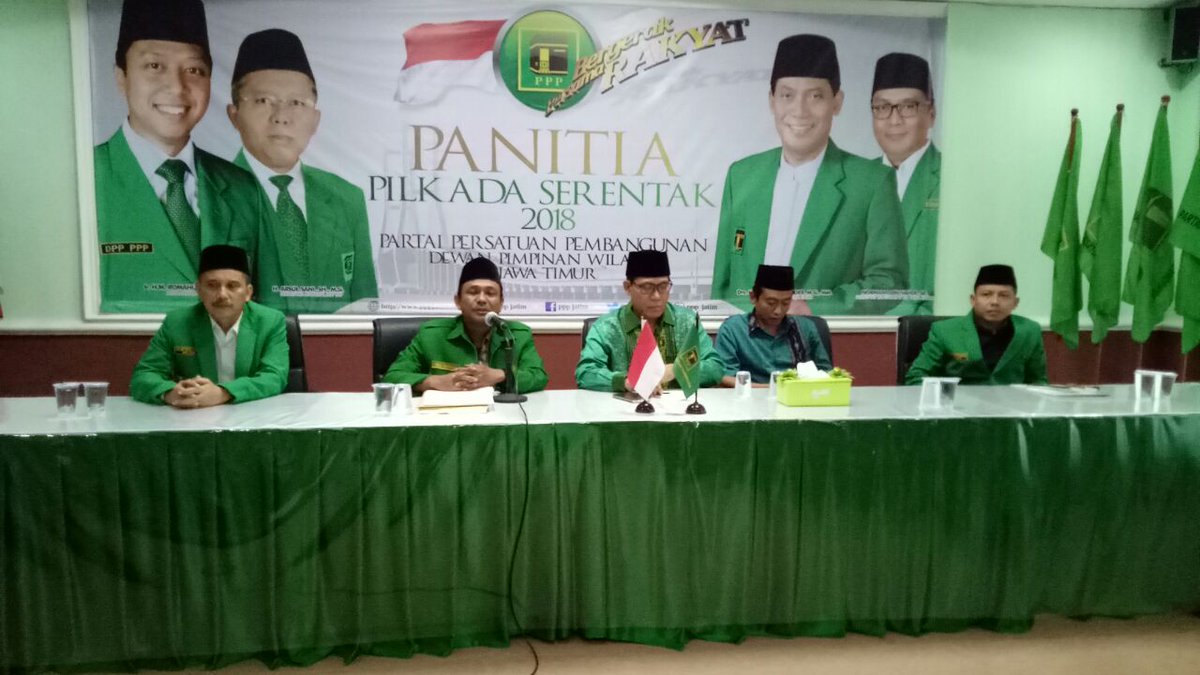 pppjatim_dpw's tweet photo. Serah Terima Rekomendasi tahap akhir DPW PPP JATIM ke kab/kota PPP Se Jawa Timur.
#pppjatim
#gusSyaffa
#p3milenial
#BergerakBersamaRakyat https://t.co/YYa8qf3CCX