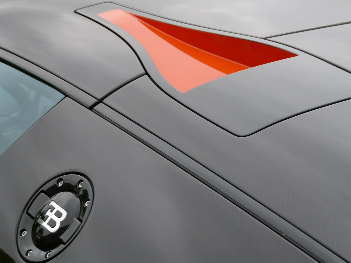 bombhead1977's tweet image. #TurboTuesday
The 2010 Veyron Super Sport forming part of the Bugatti display at #FoS2017
#Bugatti
#BugattiVeyron
#QuadTurbo
🇫🇷🏁🇬🇧
© Me!