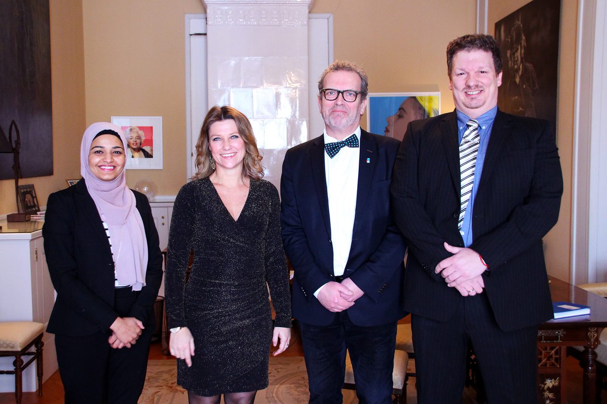 NDF vært i audiens hos forbundets høye beskytter prinsesse Märtha Louise. deafnet.no/nyheter/2018/0…